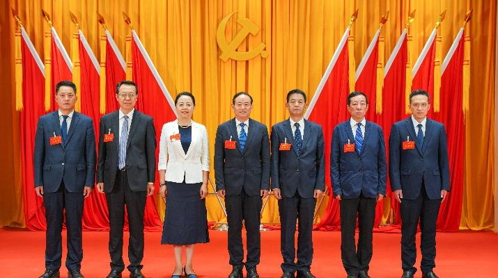 5月27日下午，中国共产党<a href='http://615557.dongyvietnam.net'>正规电子游艺网址</a>第一次代表大会胜利闭幕。大会选举产生了中国共产党<a href='http://615557.dongyvietnam.net'>正规电子游艺网址</a>第一届“两委”委员。大会以无记名投票方式差额选举产生了<a href='http://615557.dongyvietnam.net'>正规电子游艺网址</a>第一届党委委